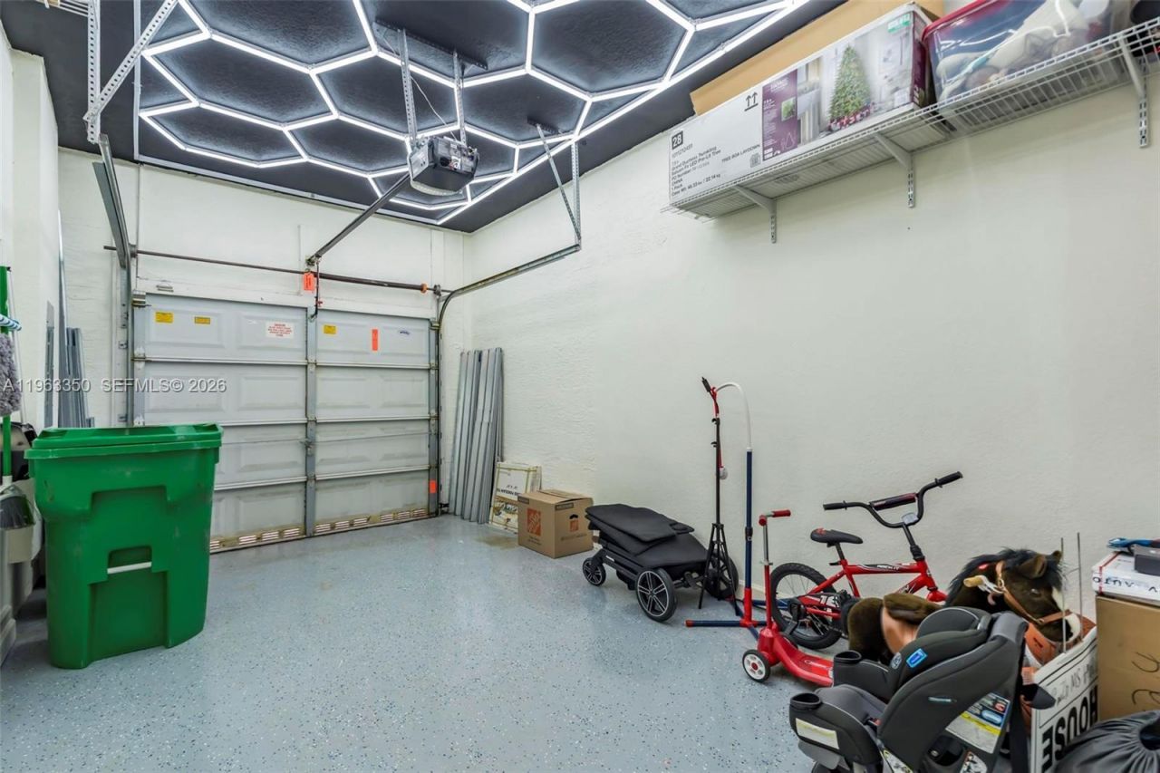 12464 SW 42nd St, Miramar, FL 33027 Photo