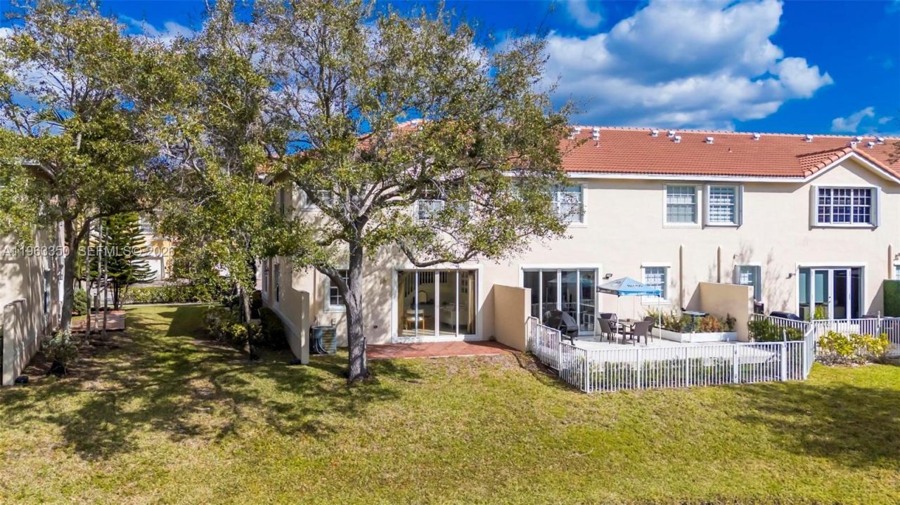 12464 SW 42nd St, Miramar, FL 33027 Photo