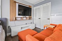 5905 S Kings Hwy.  photo 4