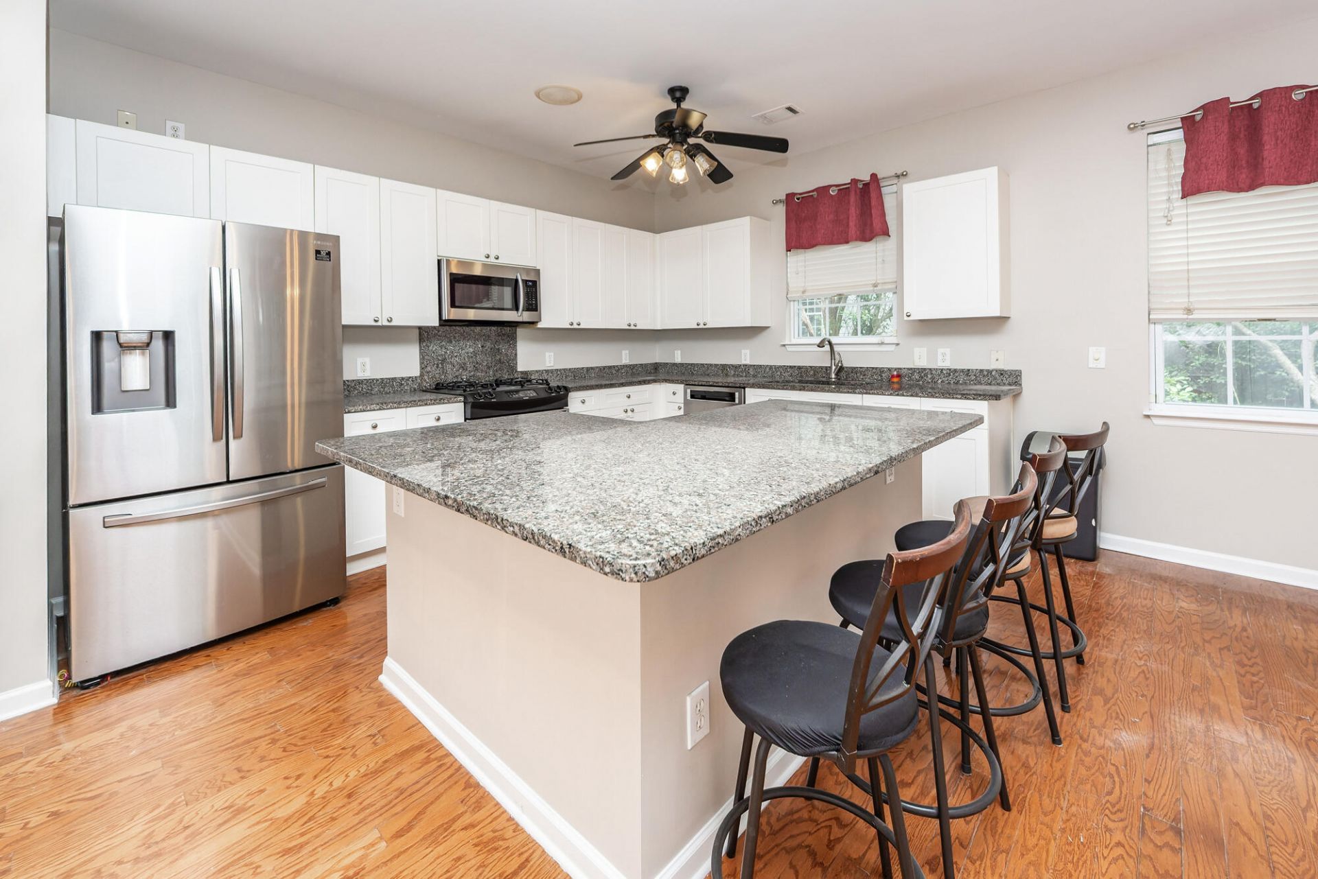 1764 Hickory Knoll Way Photo 12