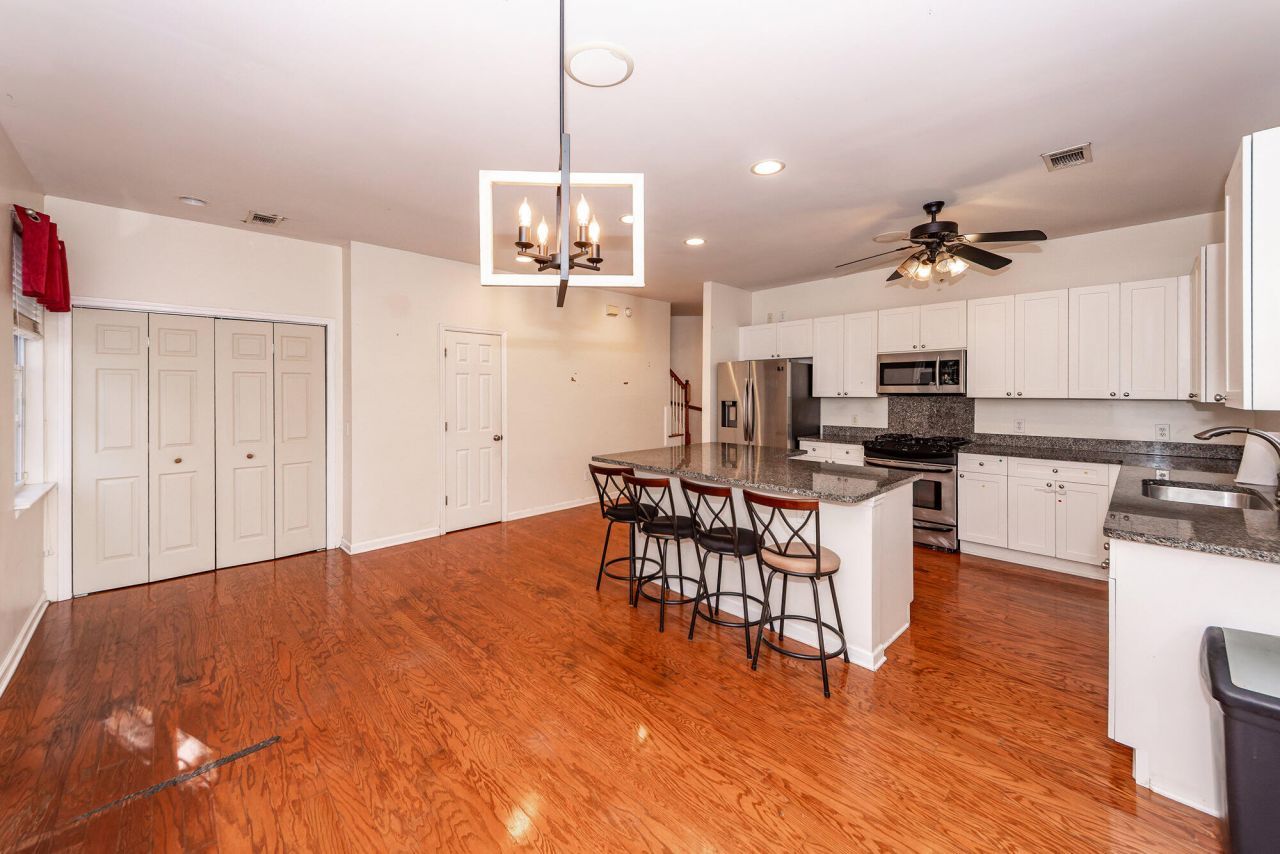 1764 Hickory Knoll Way Photo 13