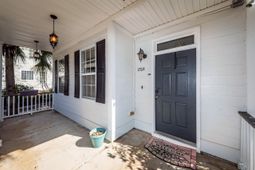 1764 Hickory Knoll Way photo 4