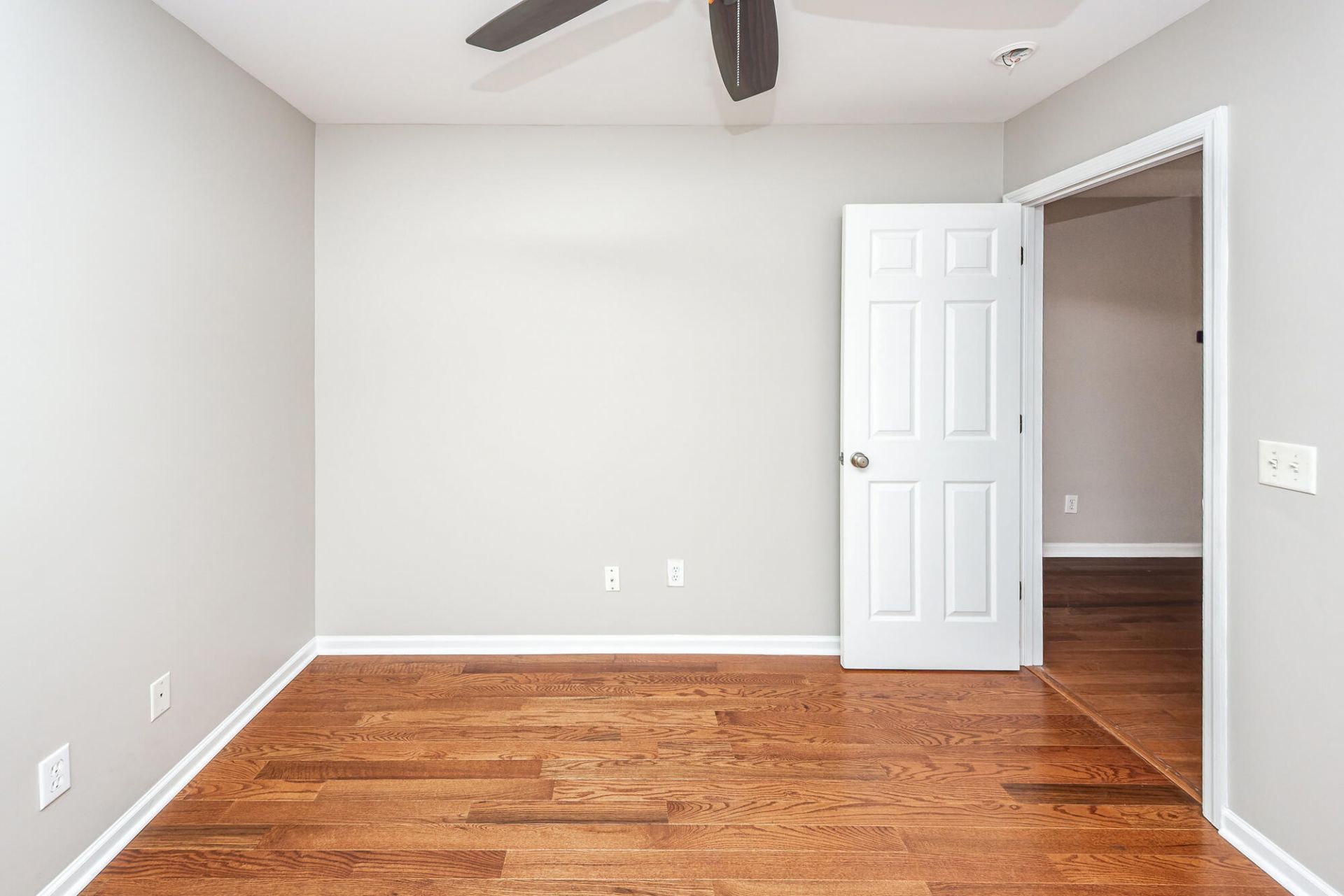 1764 Hickory Knoll Way Photo 22