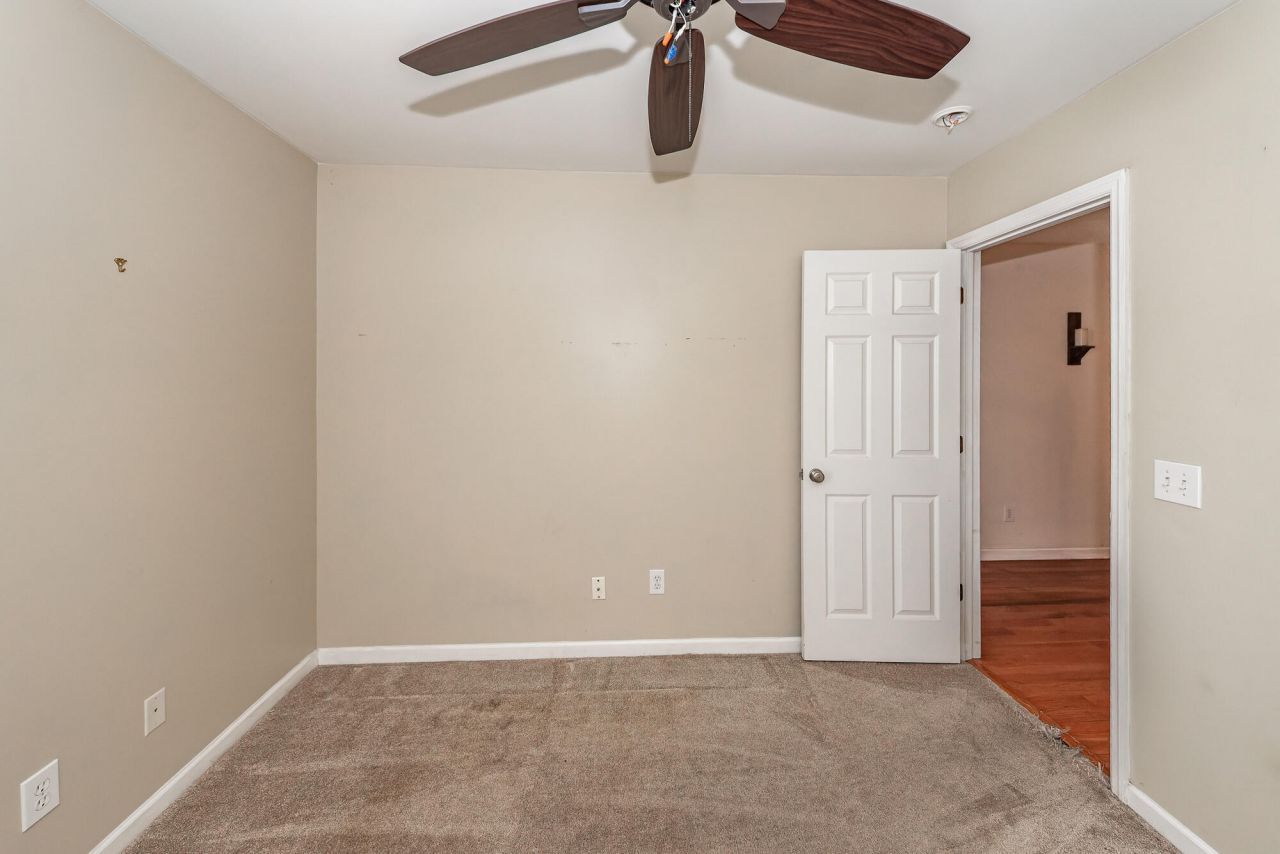 1764 Hickory Knoll Way Photo 29