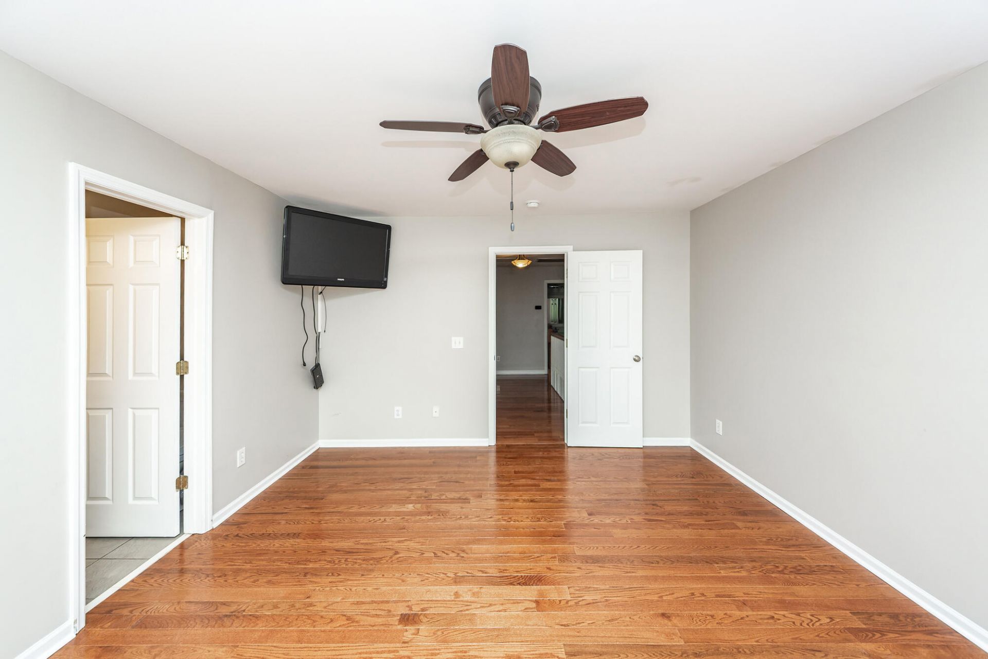 1764 Hickory Knoll Way Photo 29