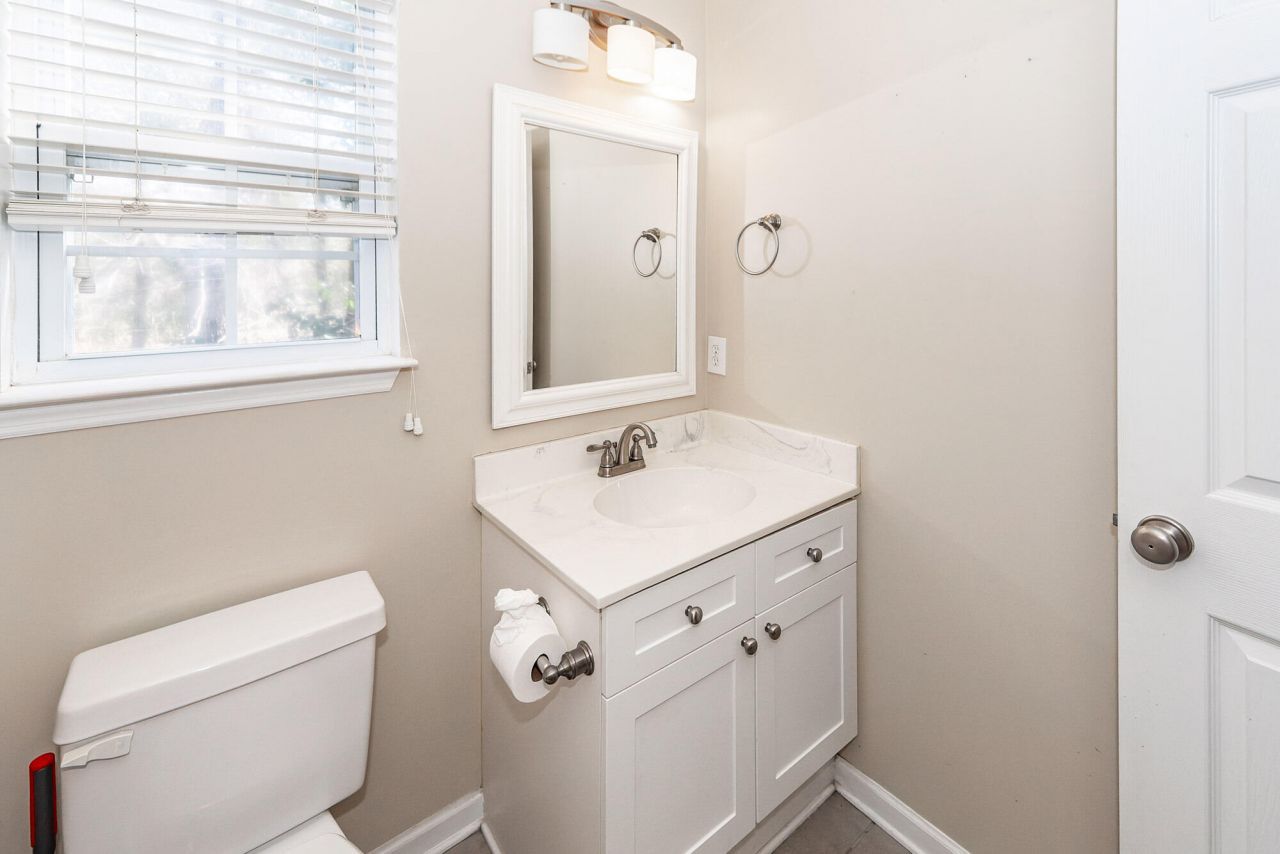 1764 Hickory Knoll Way Photo 32