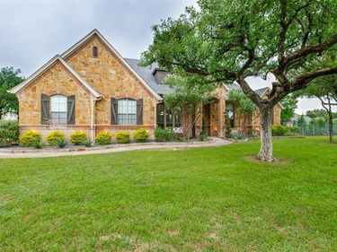 10009 Allen Mill Court, Fort Worth, TX 76135