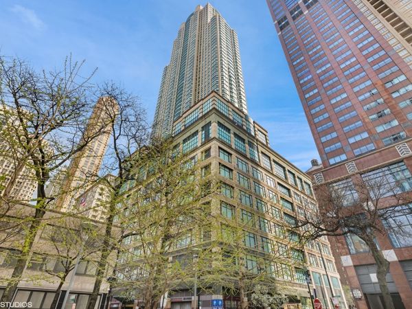 100 E Huron Street, Unit 2903, Chicago, IL 60611