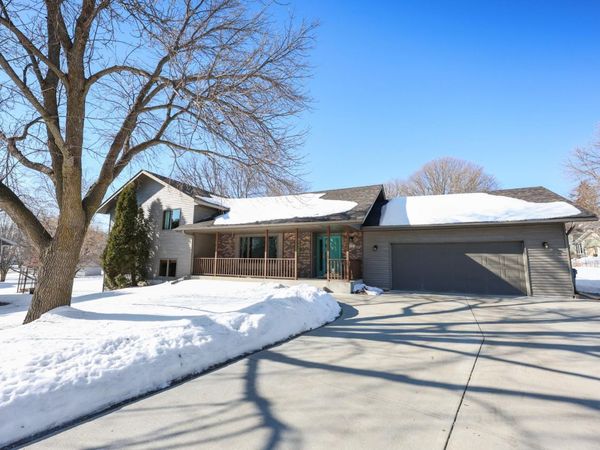 1401 4 1/2 Avenue N, Sauk Rapids, MN 56379