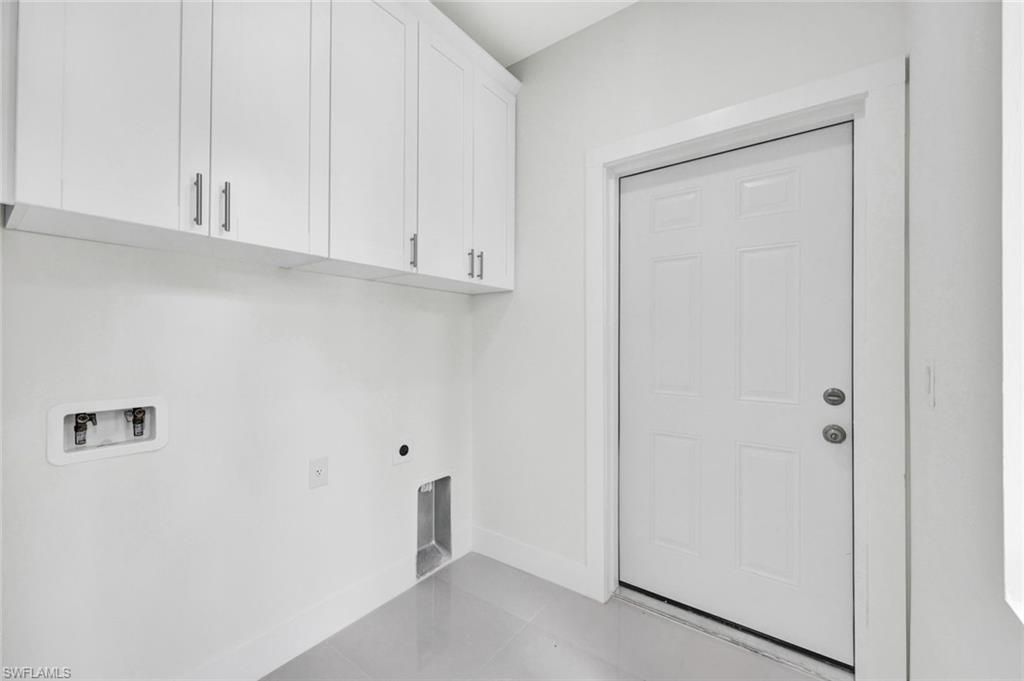 1137 Rahway St E, Lehigh Acres, FL 33974 Photo