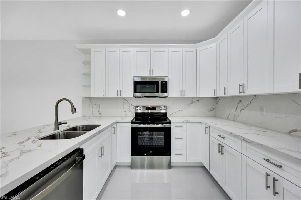 1137 Rahway St E, Lehigh Acres, FL 33974 Photo