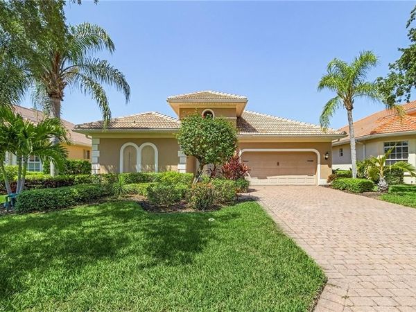 6753 Bent Grass DR, NAPLES, FL 34113