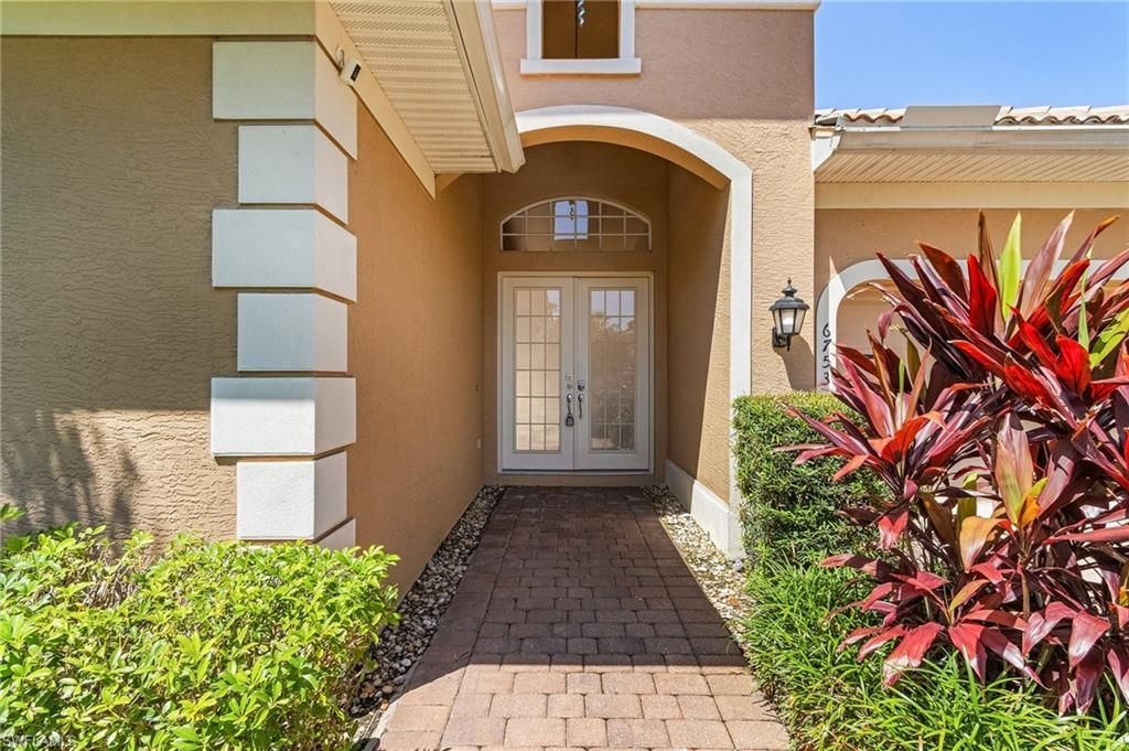 6753 Bent Grass Dr, Naples, FL 34113 Photo