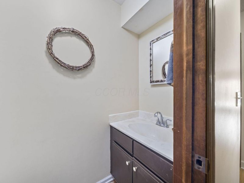 3234 Parkview Circle, Grove City, OH 43123 Photo 16