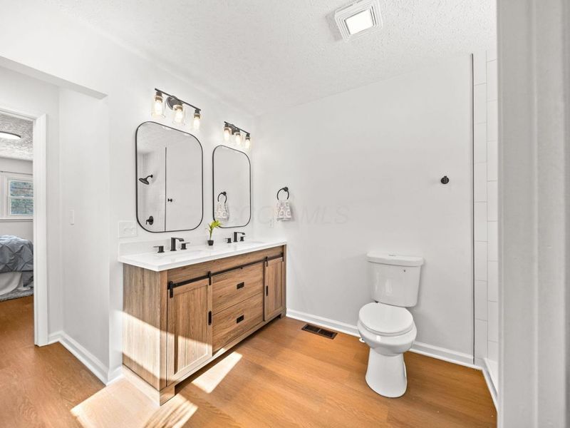 1550 Idlewild Drive, Columbus, OH 43232 Photo 13