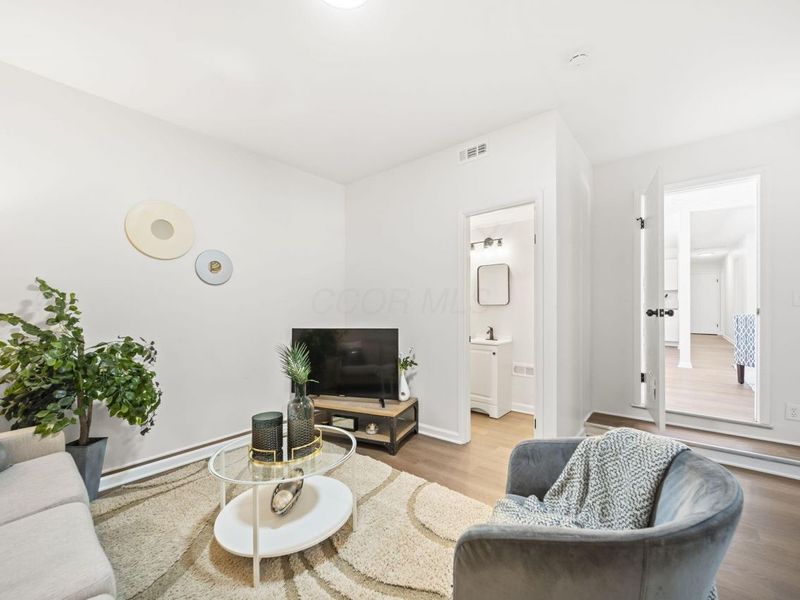 1550 Idlewild Drive, Columbus, OH 43232 Photo 15