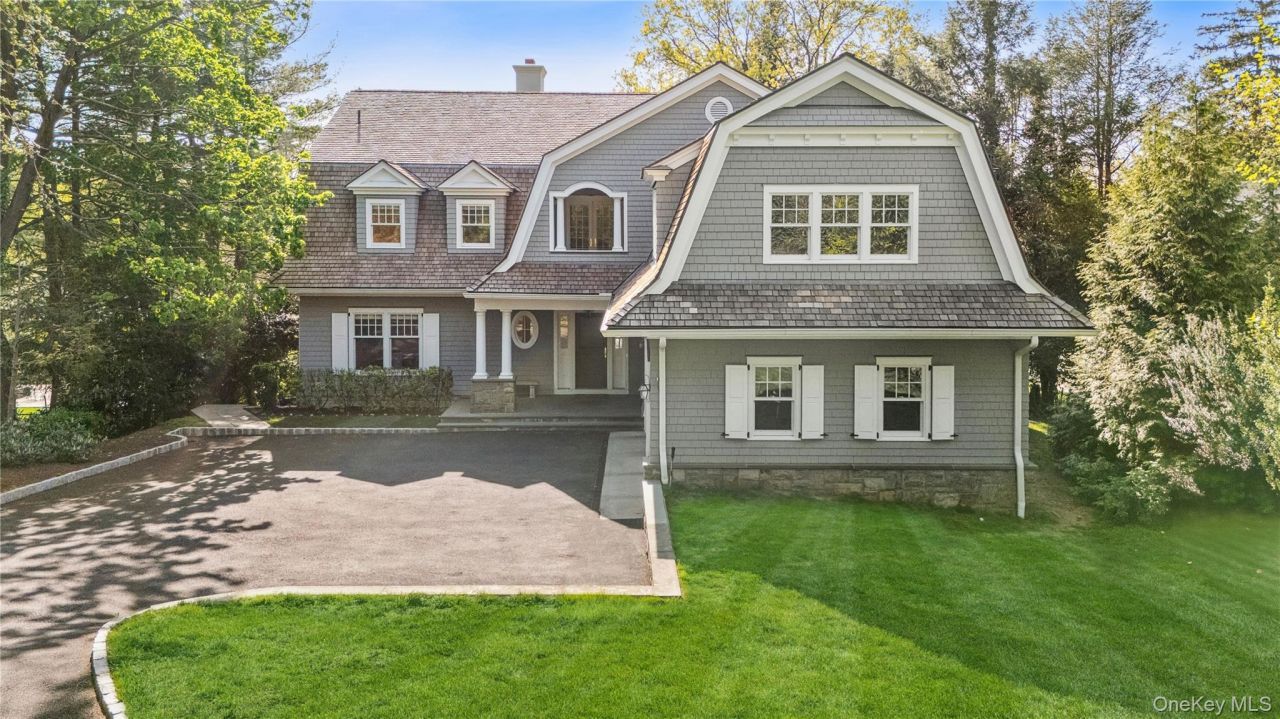 32 Pryer Lane, Larchmont, NY 10538 Main Photo