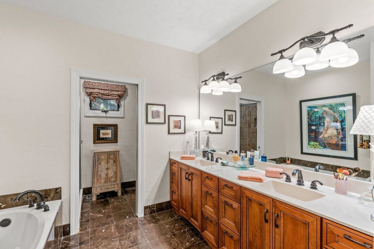 3775 Cedar Creek Dr.  Photo 16