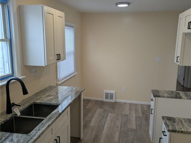 5380 E 131st Street, Cleveland, OH 44125 Photo 2