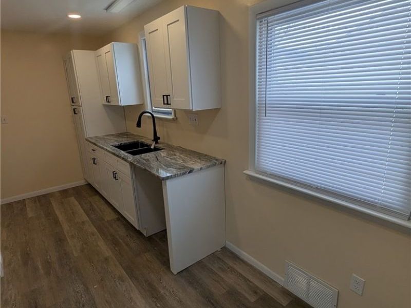 5380 E 131st Street, Cleveland, OH 44125 Photo 4