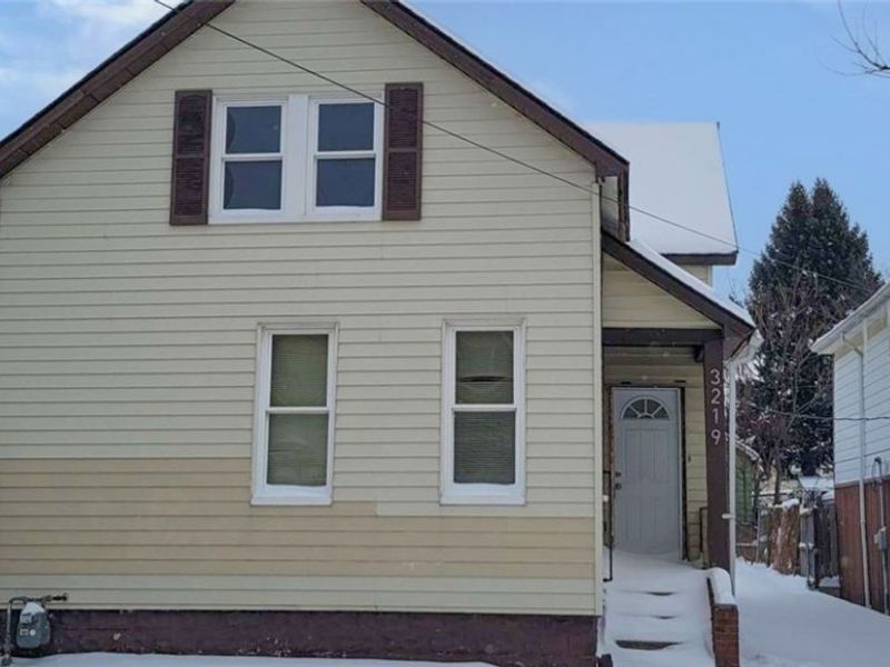 3219 W 33rd Street, Cleveland, OH 44109 Photo 1