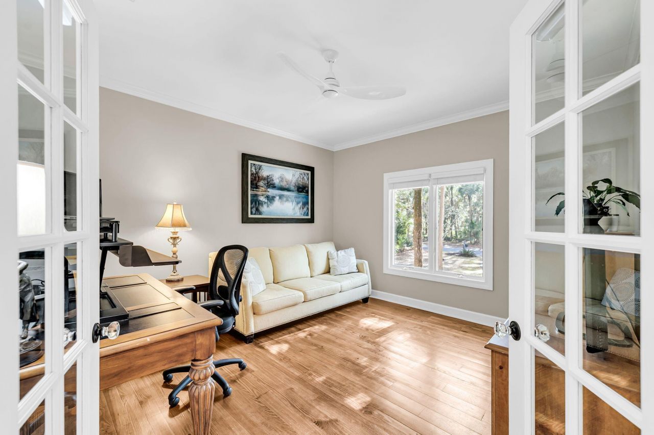 2410 The Haul Over Photo 14