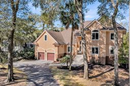 2410 The Haul Over photo 4