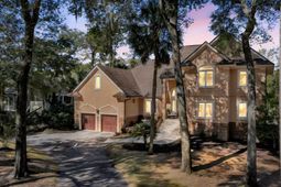 2410 The Haul Over photo 4