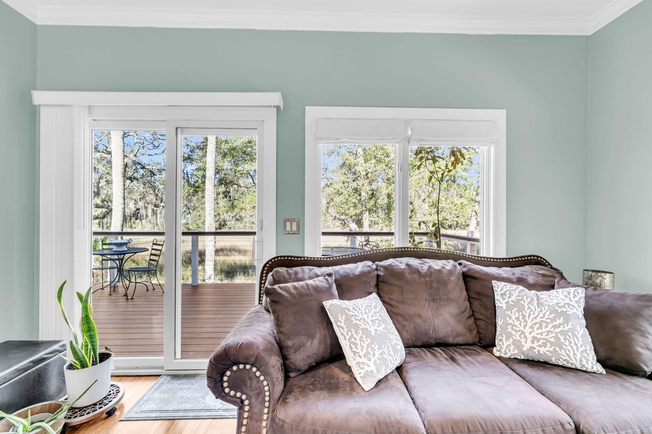 2410 The Haul Over Photo 33