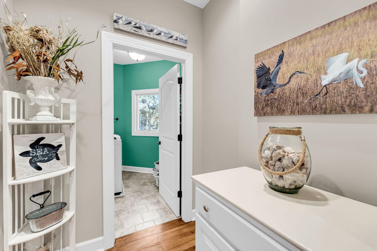 2410 The Haul Over Photo 38