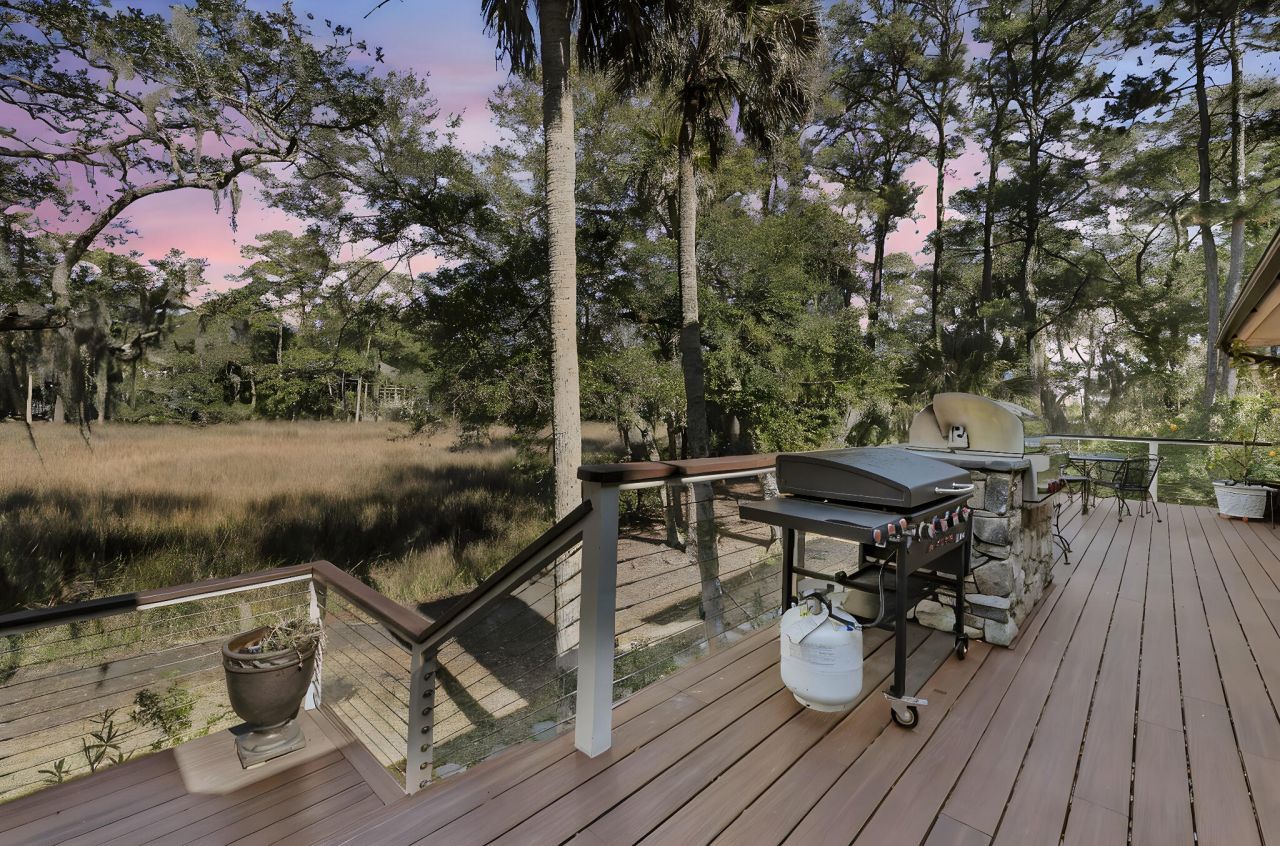 2410 The Haul Over Photo 59