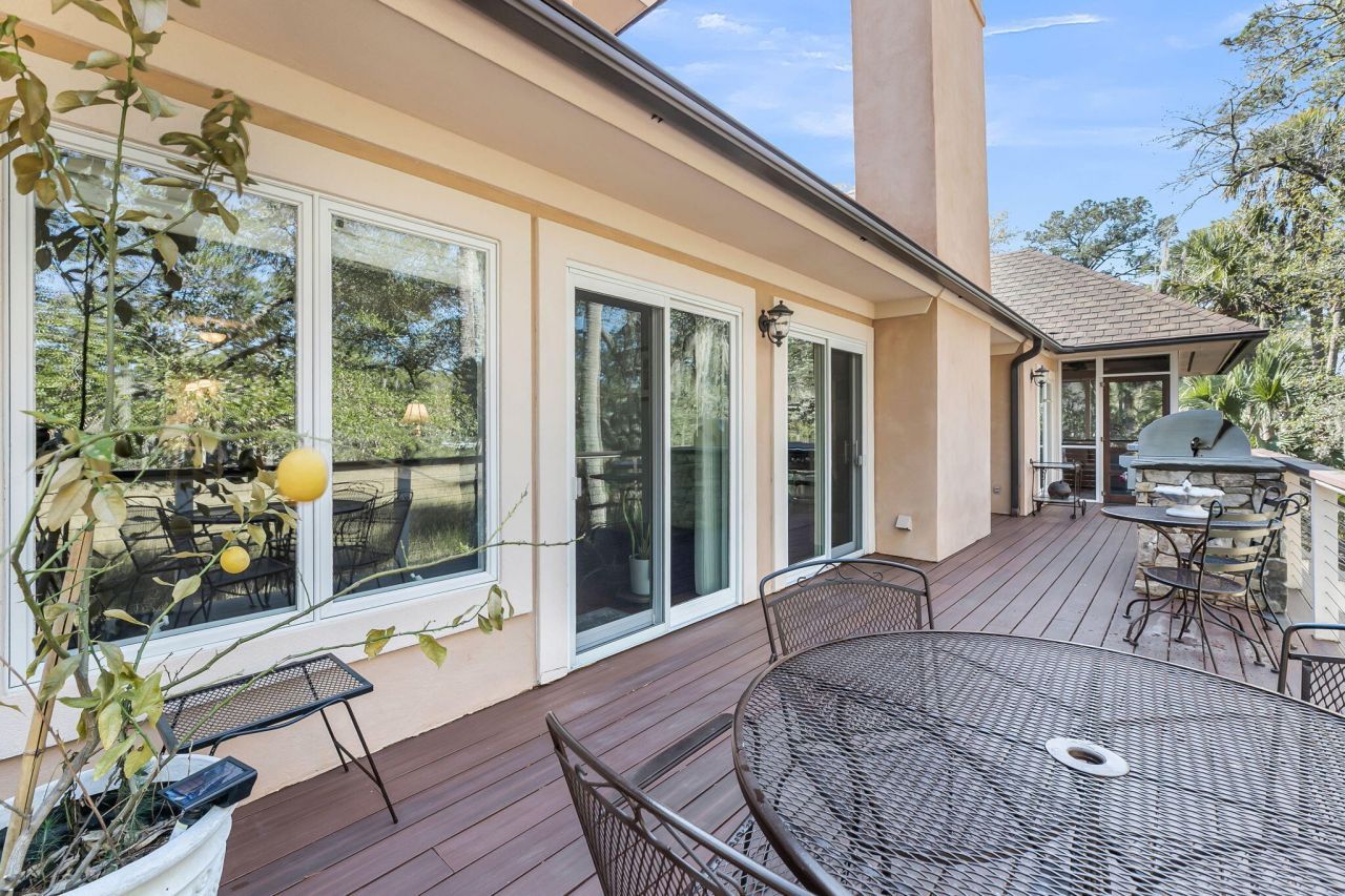 2410 The Haul Over Photo 61