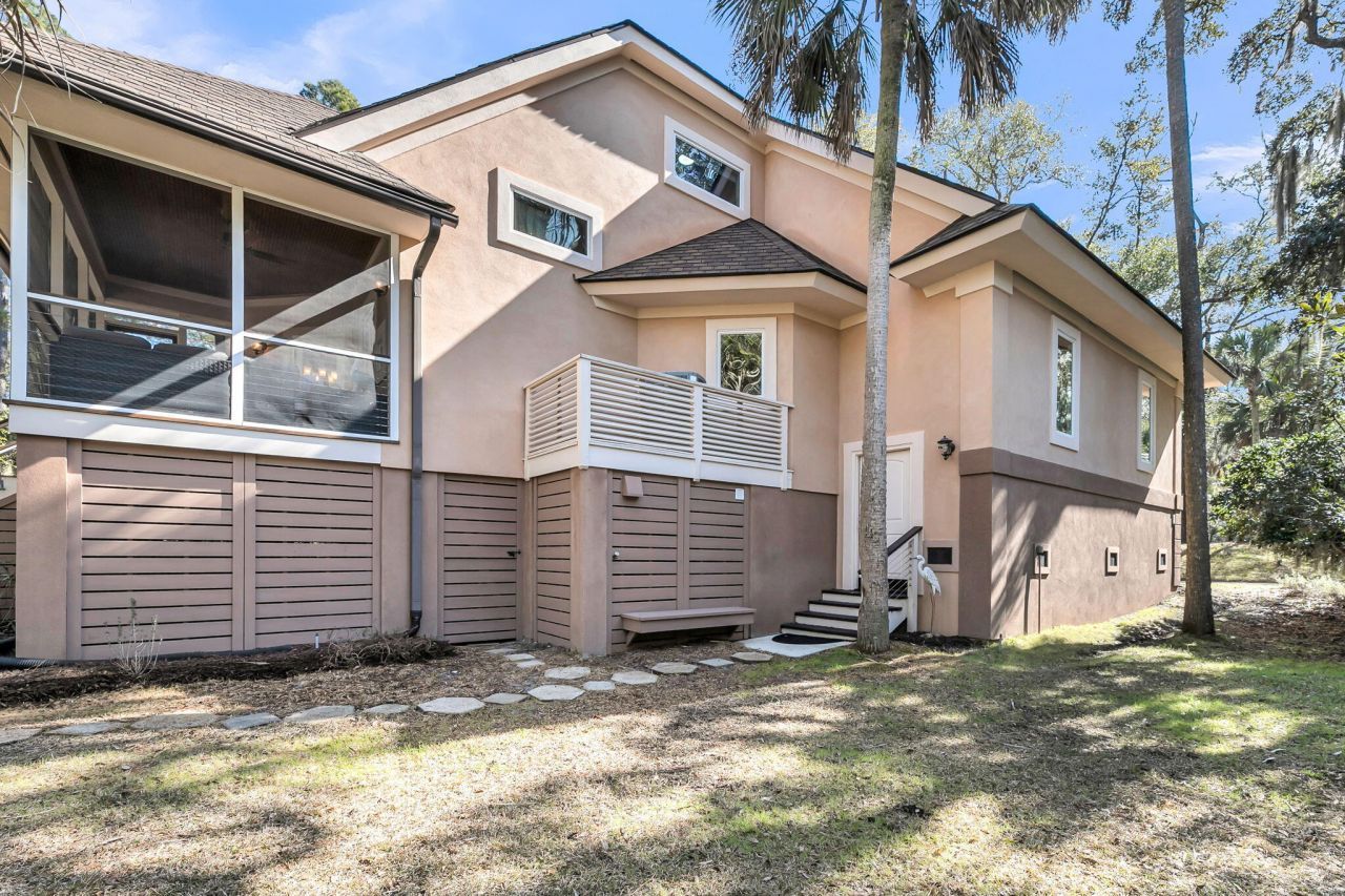 2410 The Haul Over Photo 66