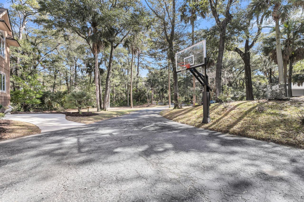 2410 The Haul Over Photo 85