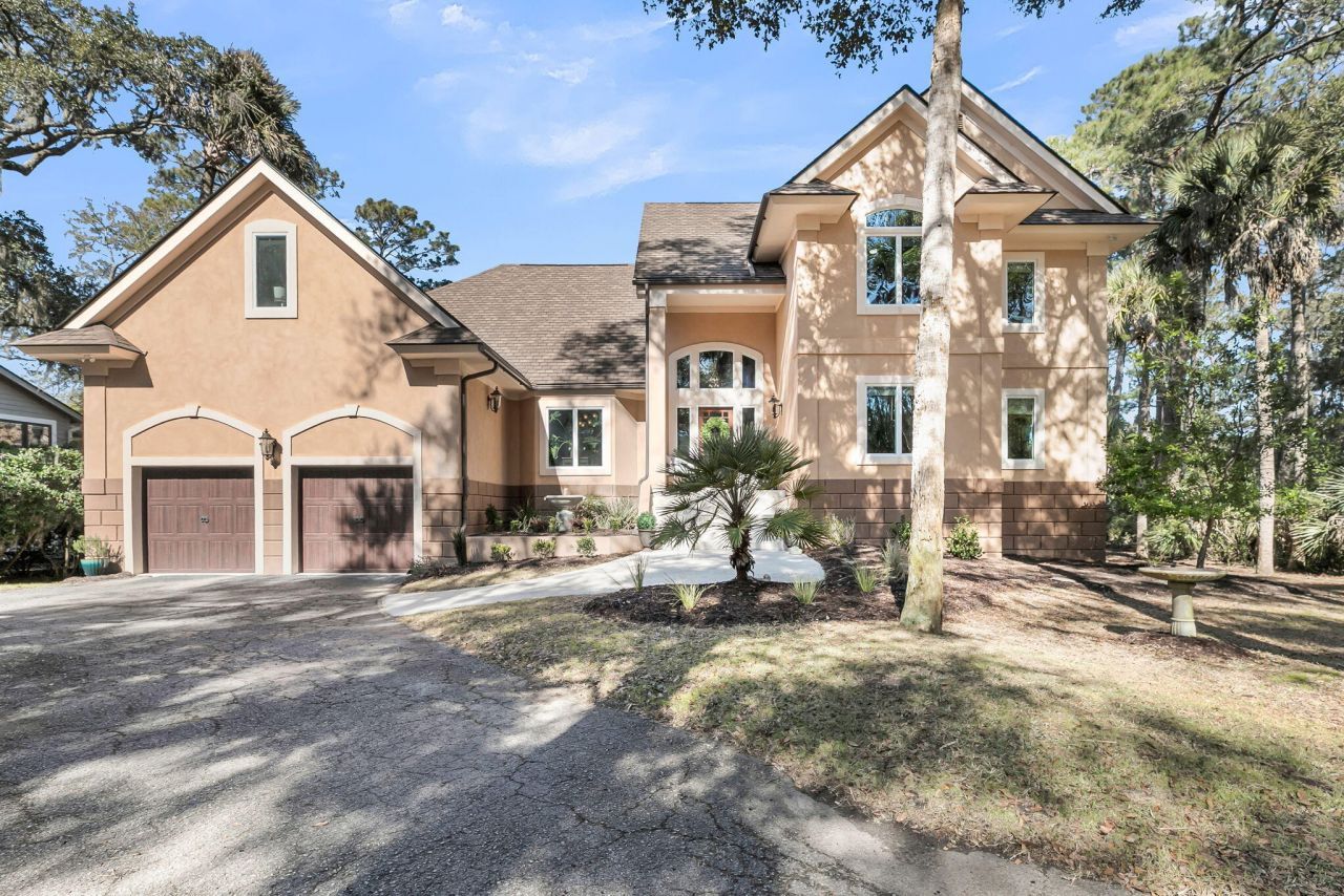 2410 The Haul Over Photo 9