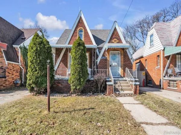 15039 Ward Avenue, Detroit, MI 48227