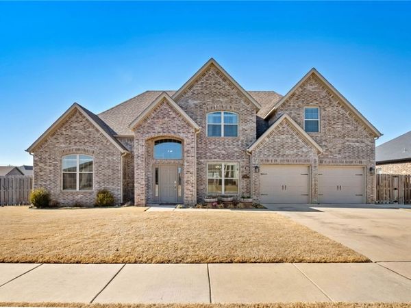 1761 Sunrise Circle, Centerton, AR 72719