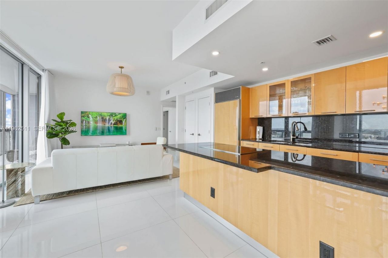 6899 Collins Ave , Unit 1410, Miami Beach, FL 33141 Photo