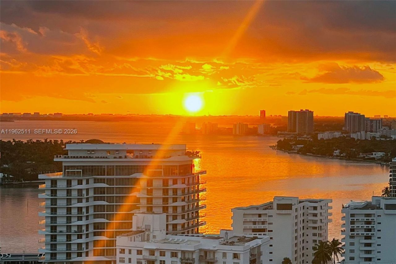 6899 Collins Ave , Unit 1410, Miami Beach, FL 33141 Photo