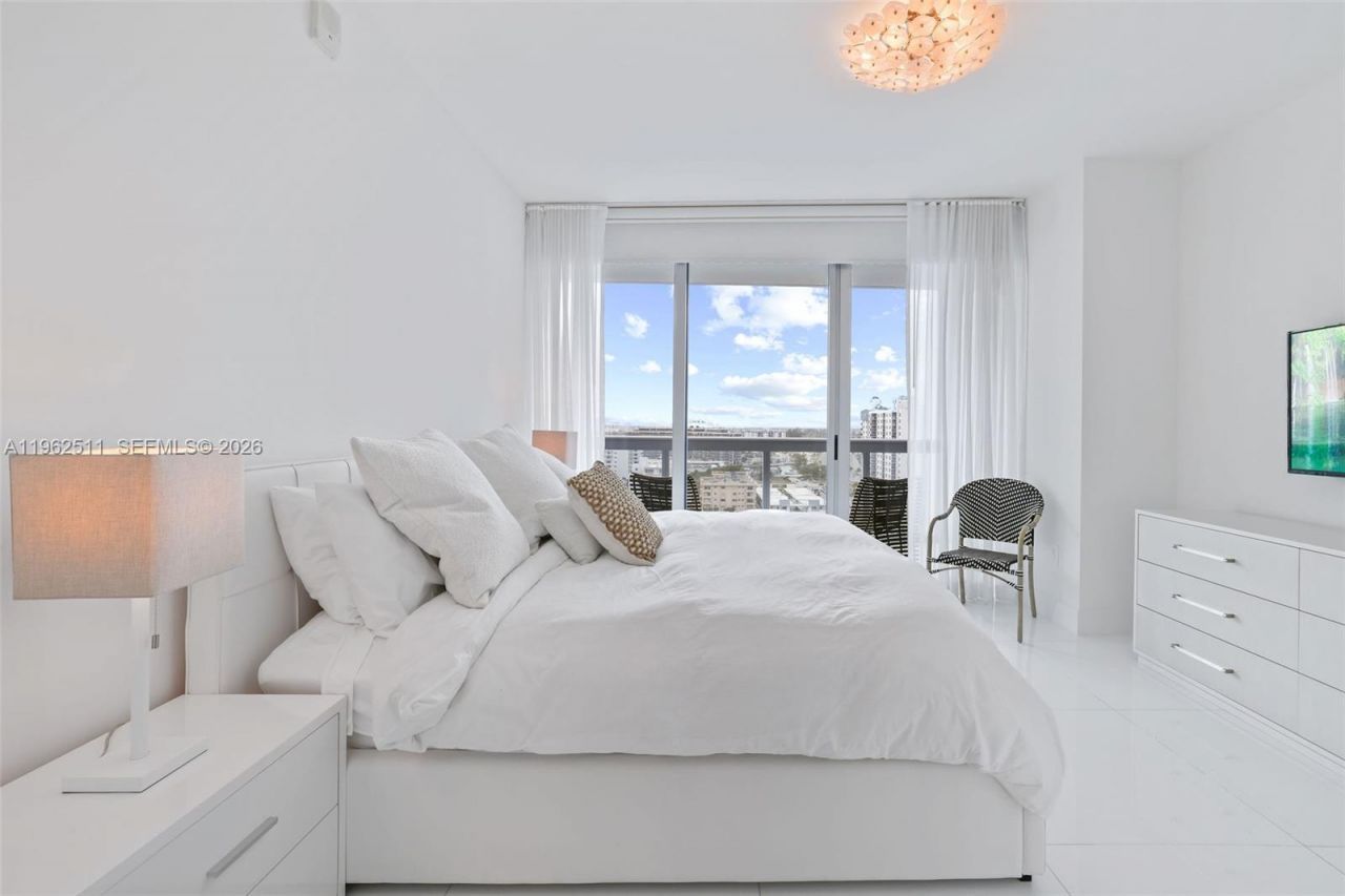 6899 Collins Ave , Unit 1410, Miami Beach, FL 33141 Photo