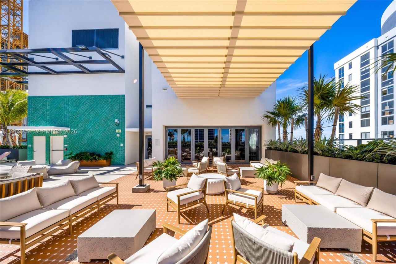 11 NE 6th St , Unit 1208, Miami, FL 33132 Photo