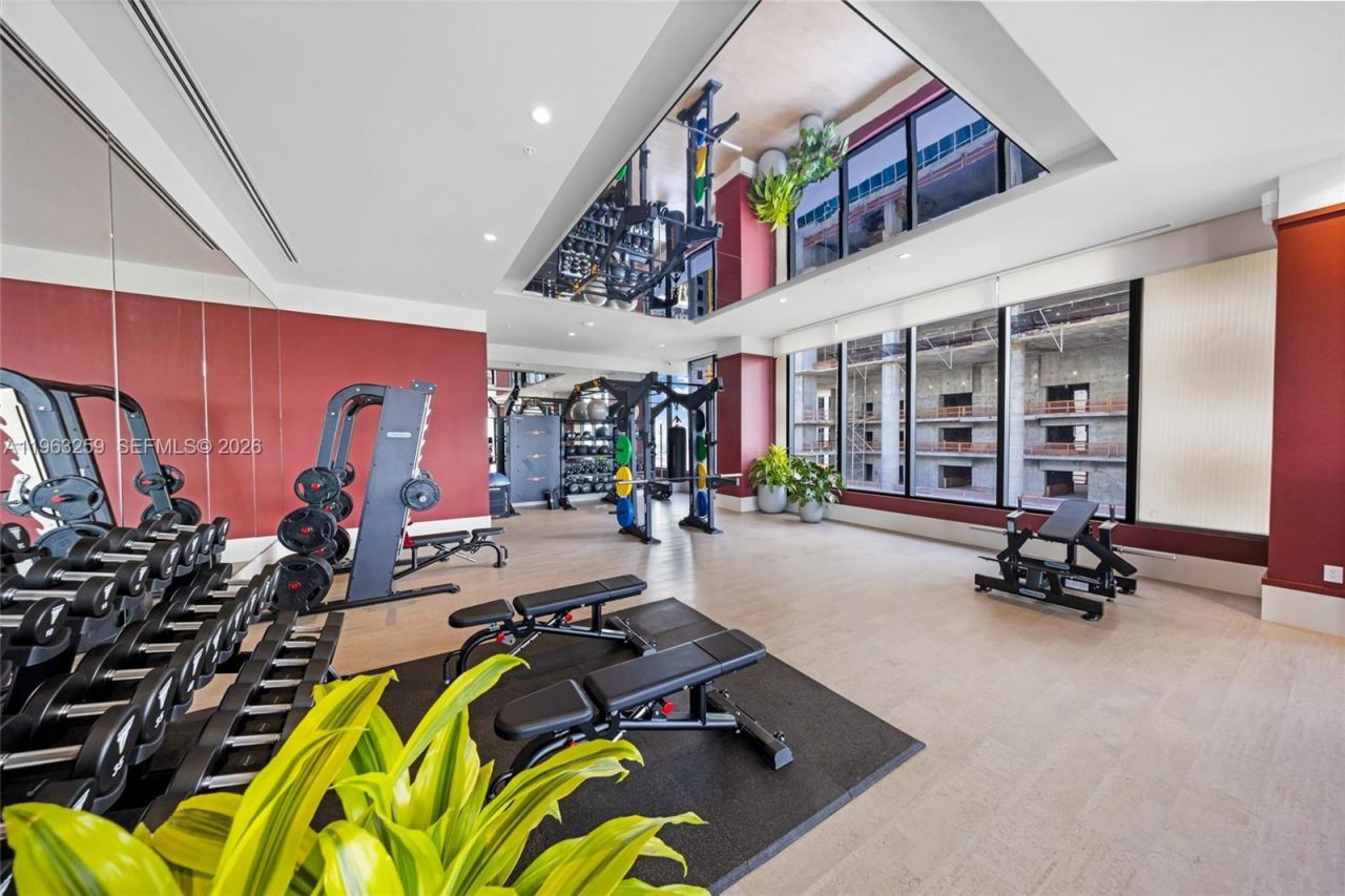 11 NE 6th St , Unit 1208, Miami, FL 33132 Photo