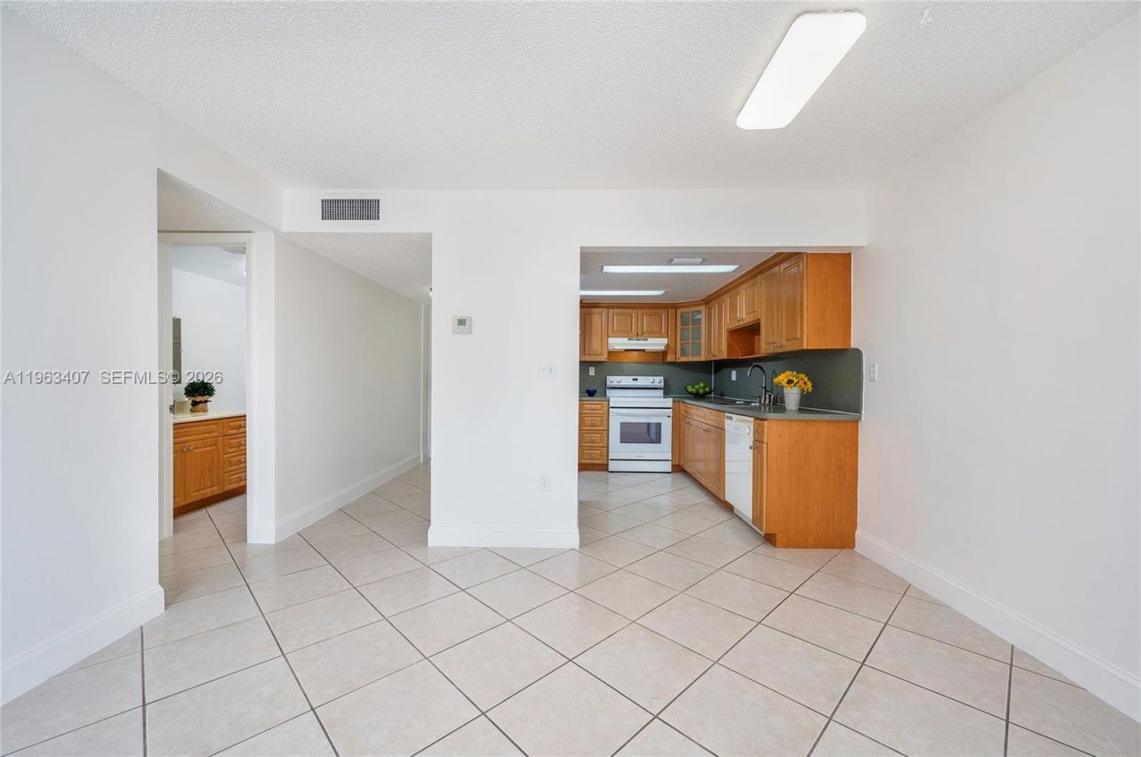 14250 SW 62nd St , Unit 314, Miami, FL 33183 Photo
