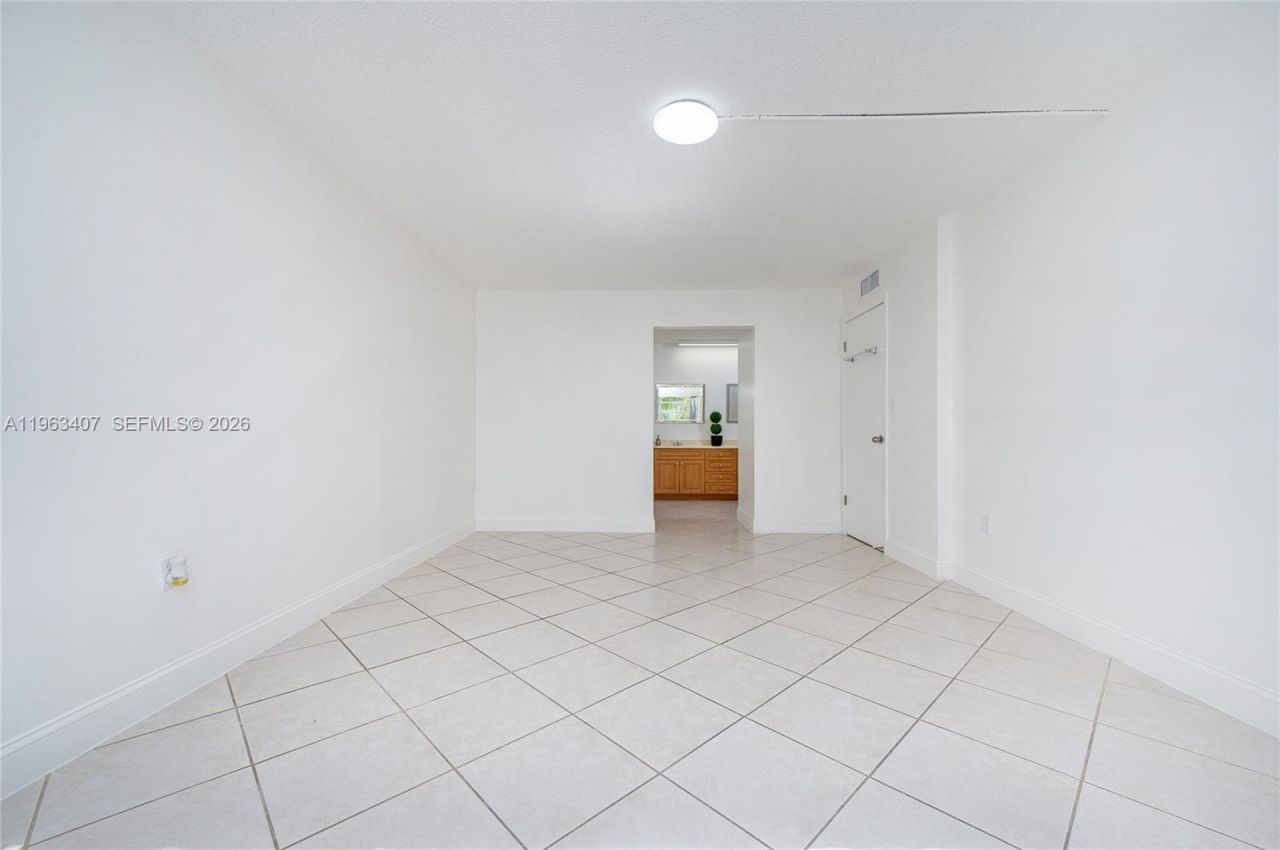 14250 SW 62nd St , Unit 314, Miami, FL 33183 Photo