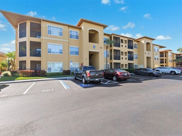 4345 BAYSIDE VILLAGE DRIVE, Unit 102, TAMPA, FL 33615