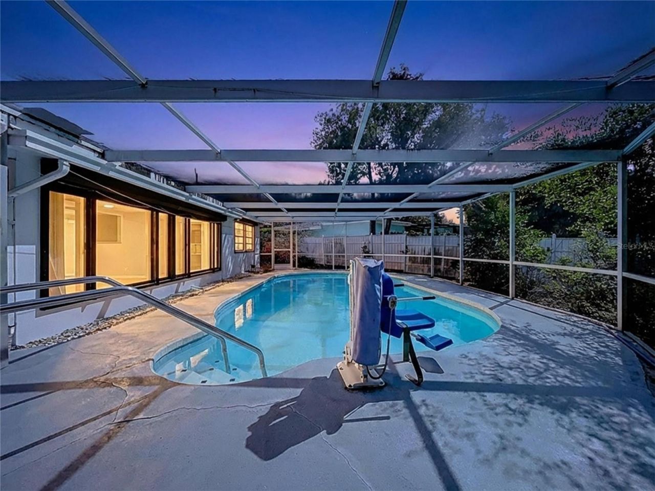 1002 Bay Breeze Terrace, Largo, FL 33770 Photo