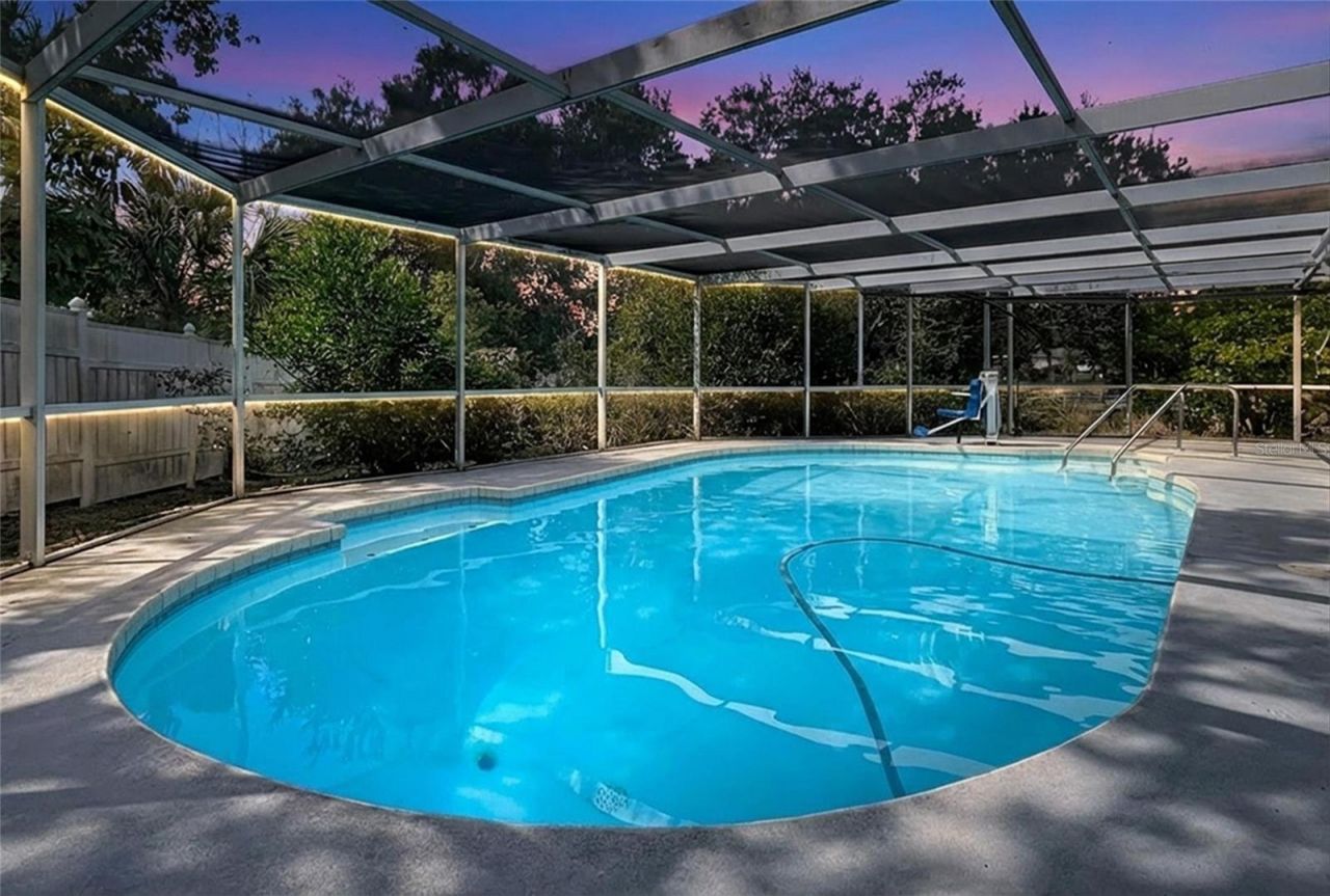 1002 Bay Breeze Terrace, Largo, FL 33770 Photo