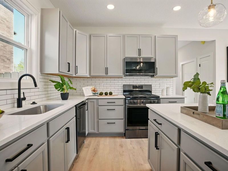 334 Woodland Avenue , Columbus, OH 43203 Photo 14