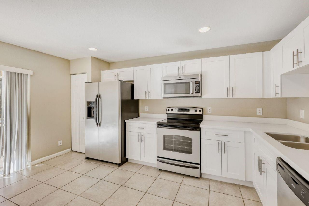 6108 Whalton St, West Palm Beach, FL 33411 Photo