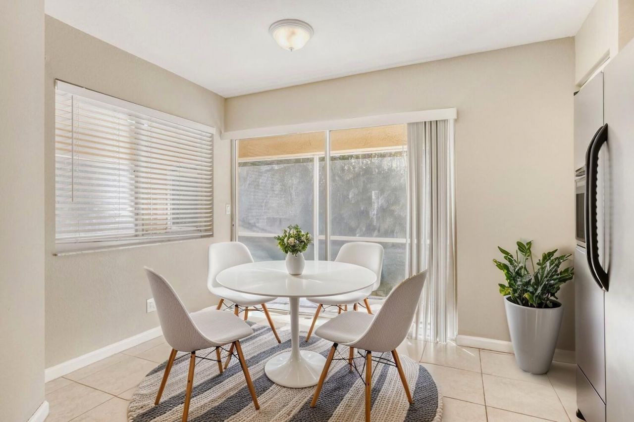 6108 Whalton St, West Palm Beach, FL 33411 Photo